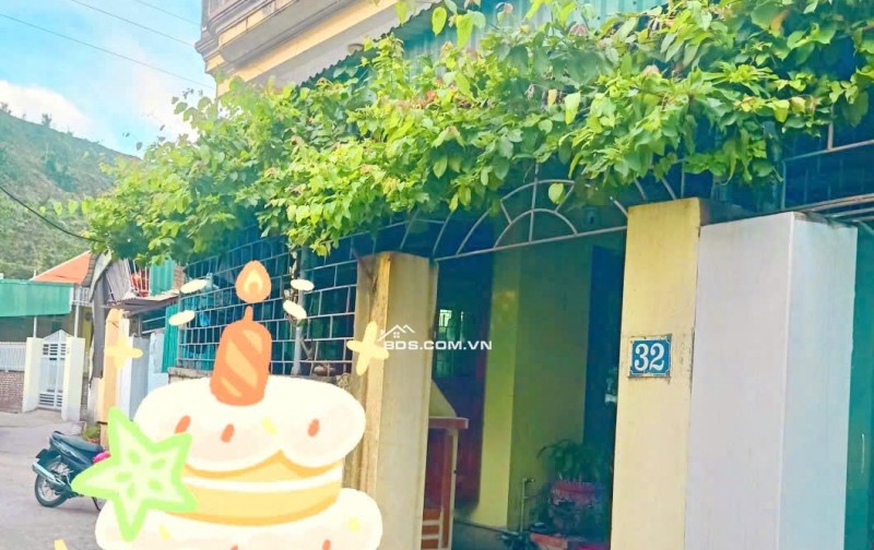căn nhà gắn bó với gia đình tôi nay tôi cần bán nhà 2 tầng